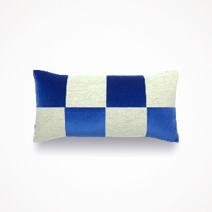 위켄드인 벨벳 체커드 쿠션 3060 (블루) Velvet Checkered Cushion 3060 Blue